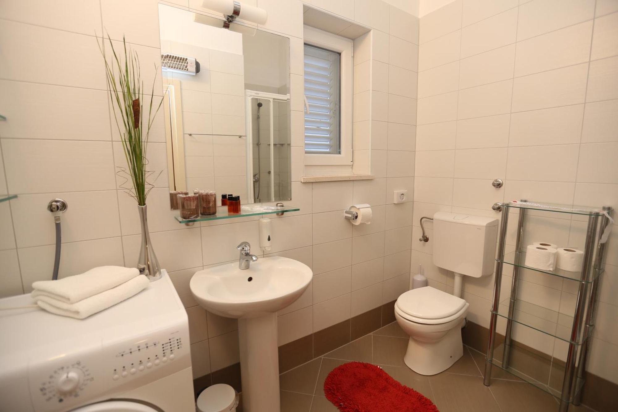 Apartments Lavica Beach Dumicic 포드스트라나 객실 사진