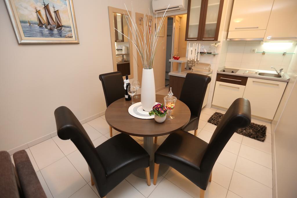 Apartments Lavica Beach Dumicic 포드스트라나 객실 사진